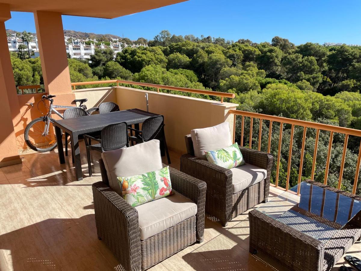 Beautiful Holiday Apartment 2 Bedroom Beach And Pool Malaga Marbella Calahonda Royale Mijas Costa Spain 外观 照片