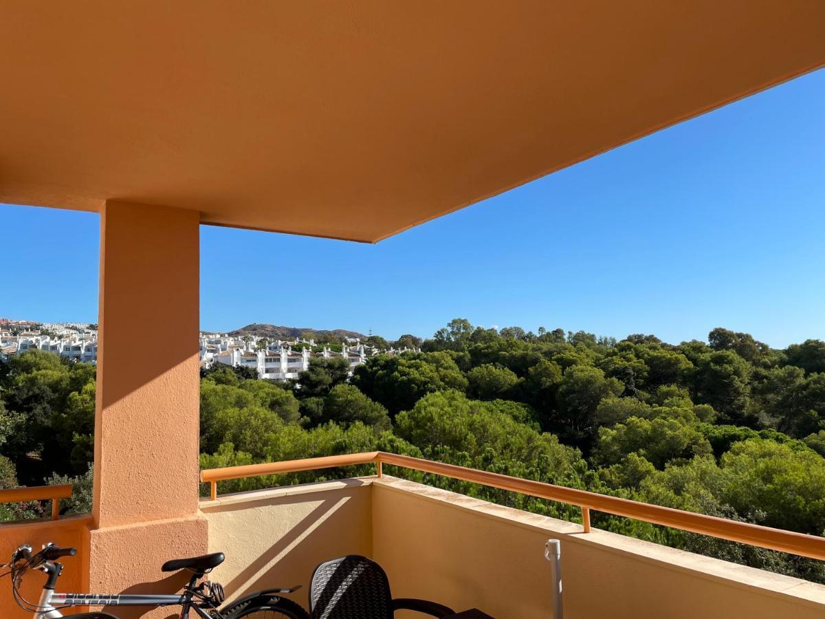 Beautiful Holiday Apartment 2 Bedroom Beach And Pool Malaga Marbella Calahonda Royale Mijas Costa Spain 外观 照片