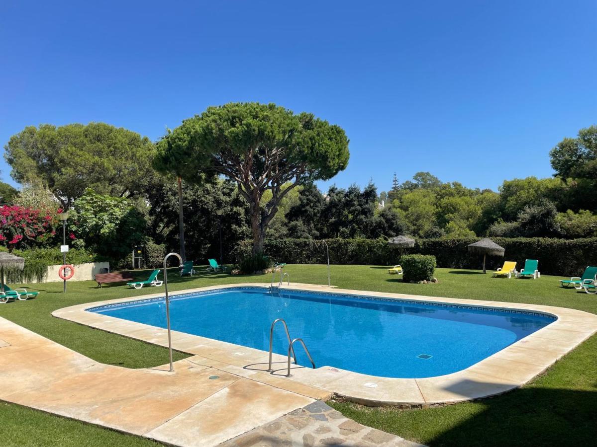 Beautiful Holiday Apartment 2 Bedroom Beach And Pool Malaga Marbella Calahonda Royale Mijas Costa Spain 外观 照片